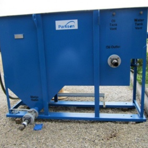 Slant Rib Coalescing (SRC) Oil/Water Separator System which removes oil and solids